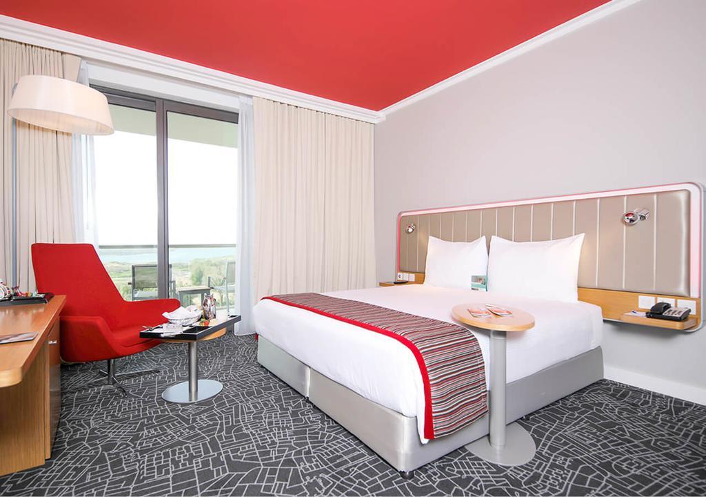 Hotel Park By Radisson Yas Island 3*