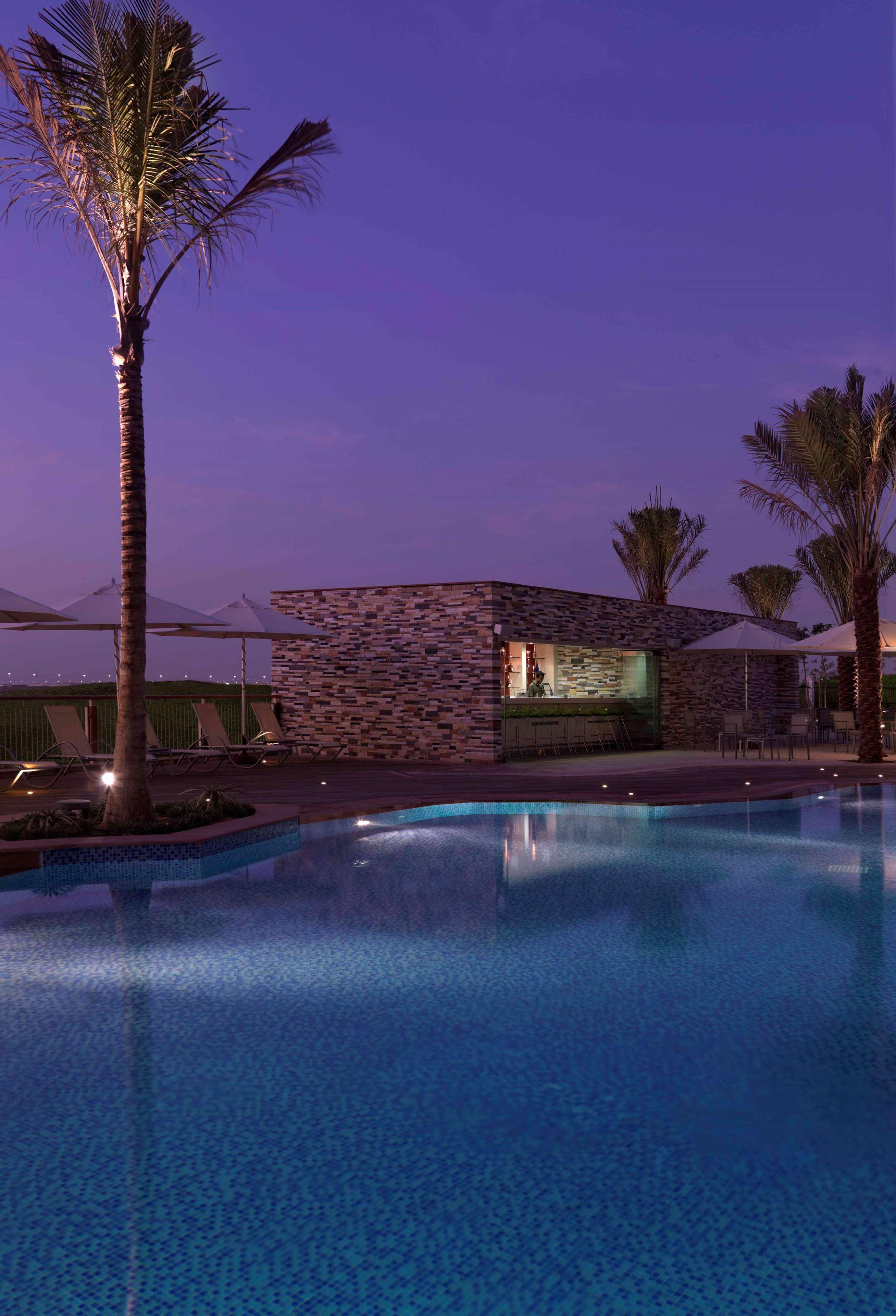 Park By Radisson Yas Island 3*
